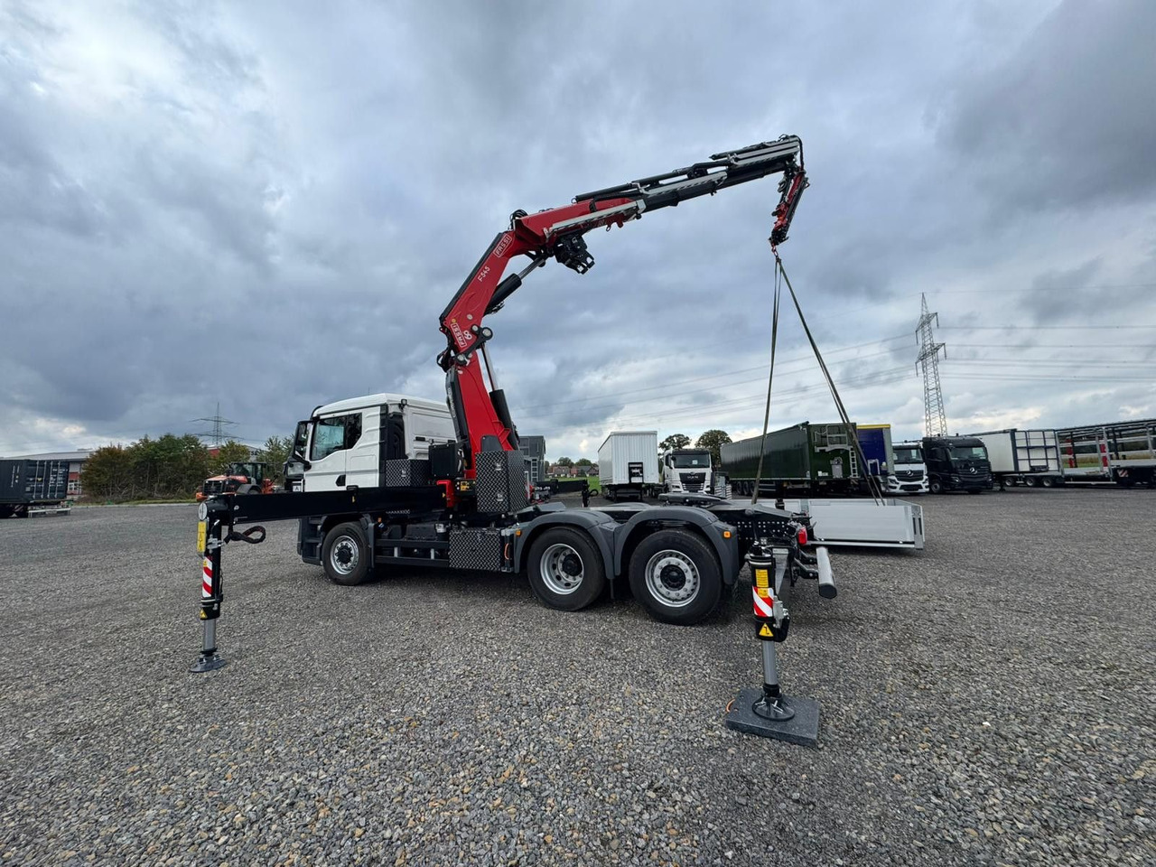 MAN 26.470 6x4-4 Hydrodrive Fassi Kran F545 Jib - Бортова вантажівка/ Платформа, Вантажівка з маніпулятором: фото 2 MAN 26.470 6x4-4 Hydrodrive Fassi Kran F545 Jib - Бортова вантажівка/ Платформа, Вантажівка з маніпулятором: фото 2