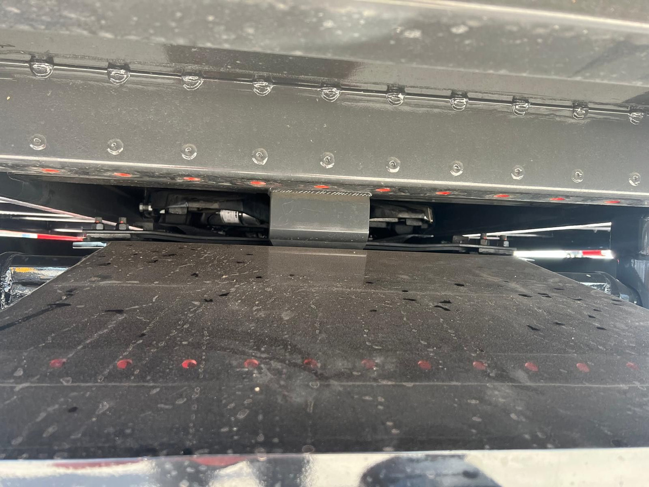 MAN 8x4 mit F1150RA.2.28 L616 Winde - Вантажівка з маніпулятором: фото 4 MAN 8x4 mit F1150RA.2.28 L616 Winde - Вантажівка з маніпулятором: фото 4