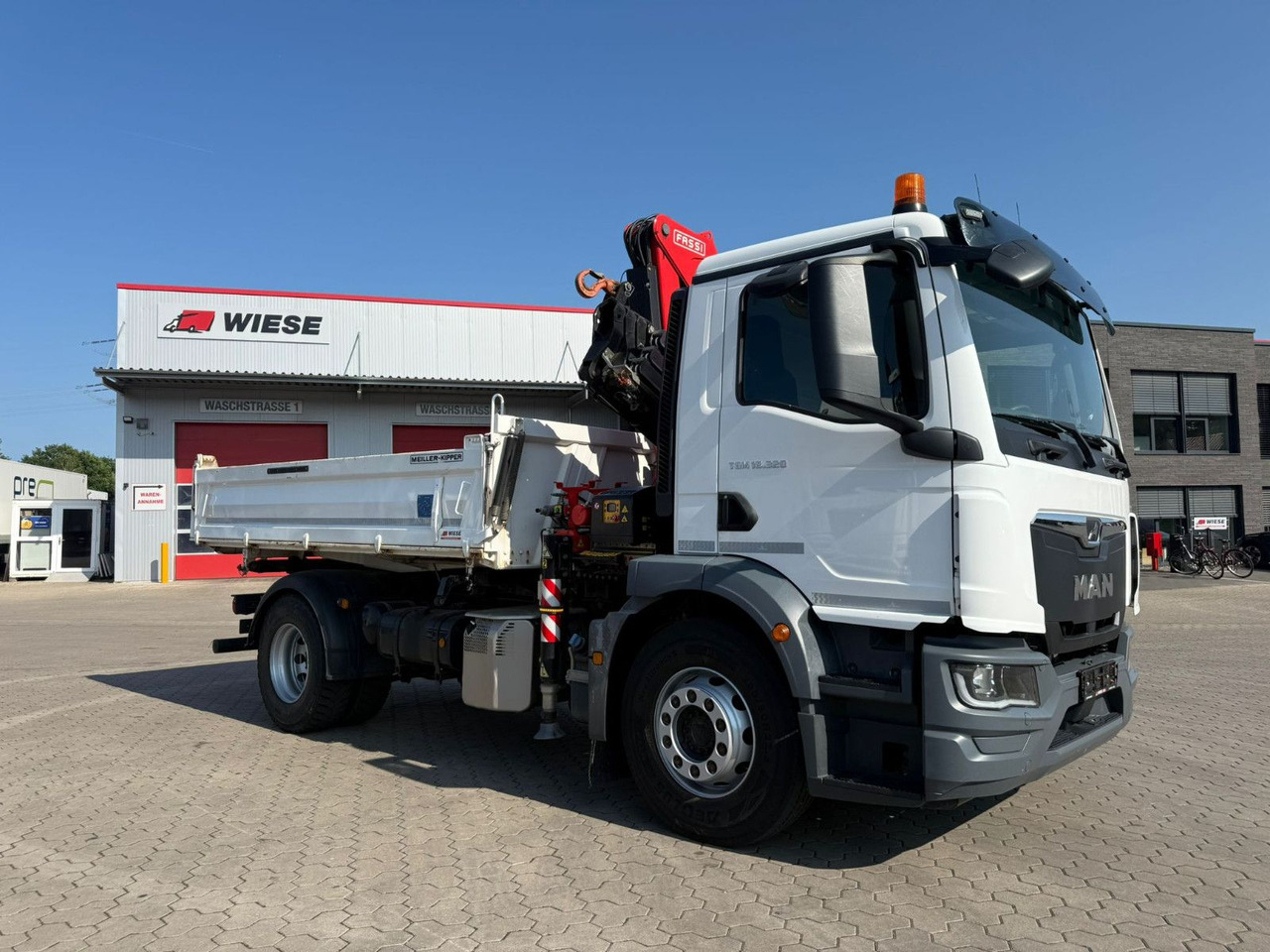 MAN TGM 18.320 4x2 BB Kran Fassi F135 Kipper Meiller - Вантажівка з маніпулятором: фото 5 MAN TGM 18.320 4x2 BB Kran Fassi F135 Kipper Meiller - Вантажівка з маніпулятором: фото 5