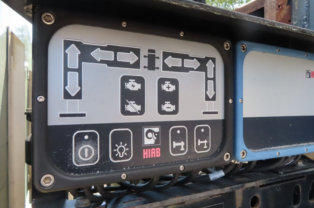 MAN TGX 26.500 6x2 - Baustoff - HIAB Kran - Бортова вантажівка/ Платформа, Вантажівка з маніпулятором: фото 5 MAN TGX 26.500 6x2 - Baustoff - HIAB Kran - Бортова вантажівка/ Платформа, Вантажівка з маніпулятором: фото 5