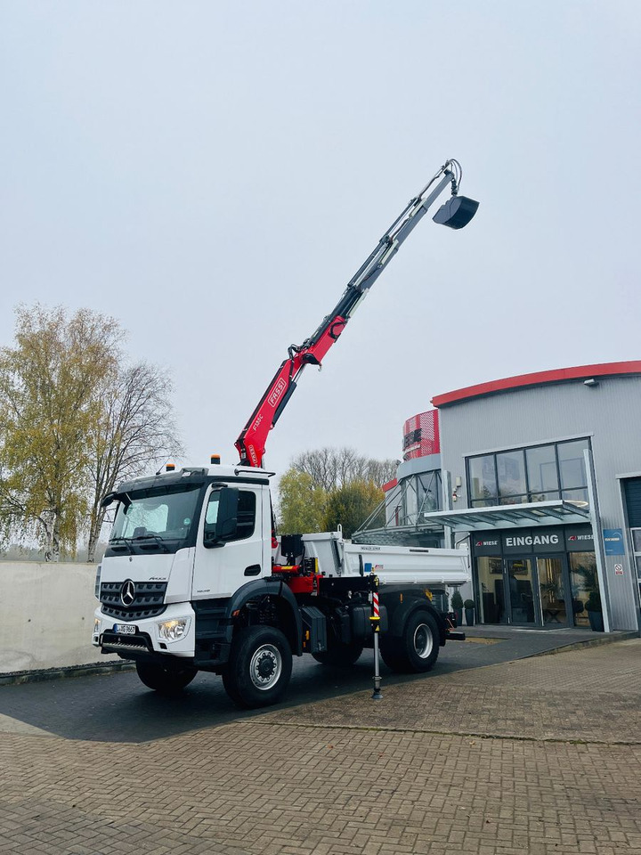 Mercedes-Benz Arocs 1835 4x4 Meiller Fassi F135 Kran Kipper - Самоскид вантажівка, Вантажівка з маніпулятором: фото 3 Mercedes-Benz Arocs 1835 4x4 Meiller Fassi F135 Kran Kipper - Самоскид вантажівка, Вантажівка з маніпулятором: фото 3