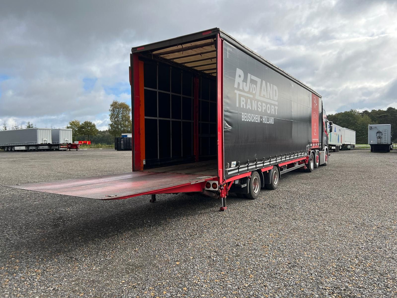 Низькорамна платформа напівпричіп Meusburger 2-Achs-Gabelstaplertransporter Rampe Dhollandia: фото 6