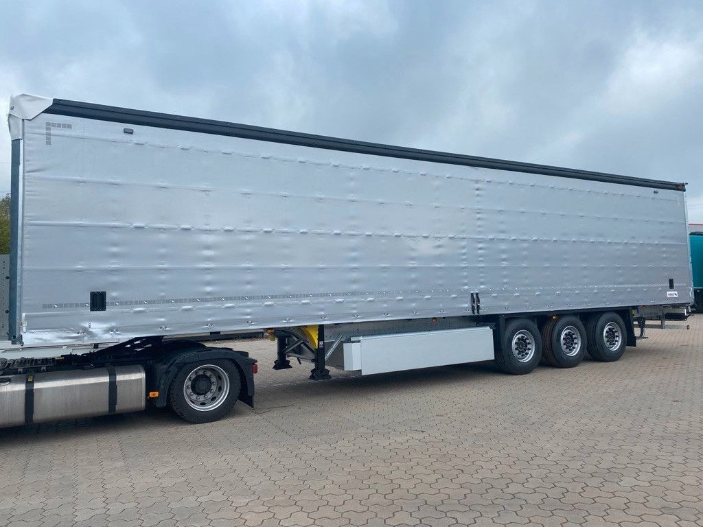 Schmitz Cargobull SCS 24/L Speed Curtain - Тентований напівпричіп: фото 1 Schmitz Cargobull SCS 24/L Speed Curtain - Тентований напівпричіп: фото 1