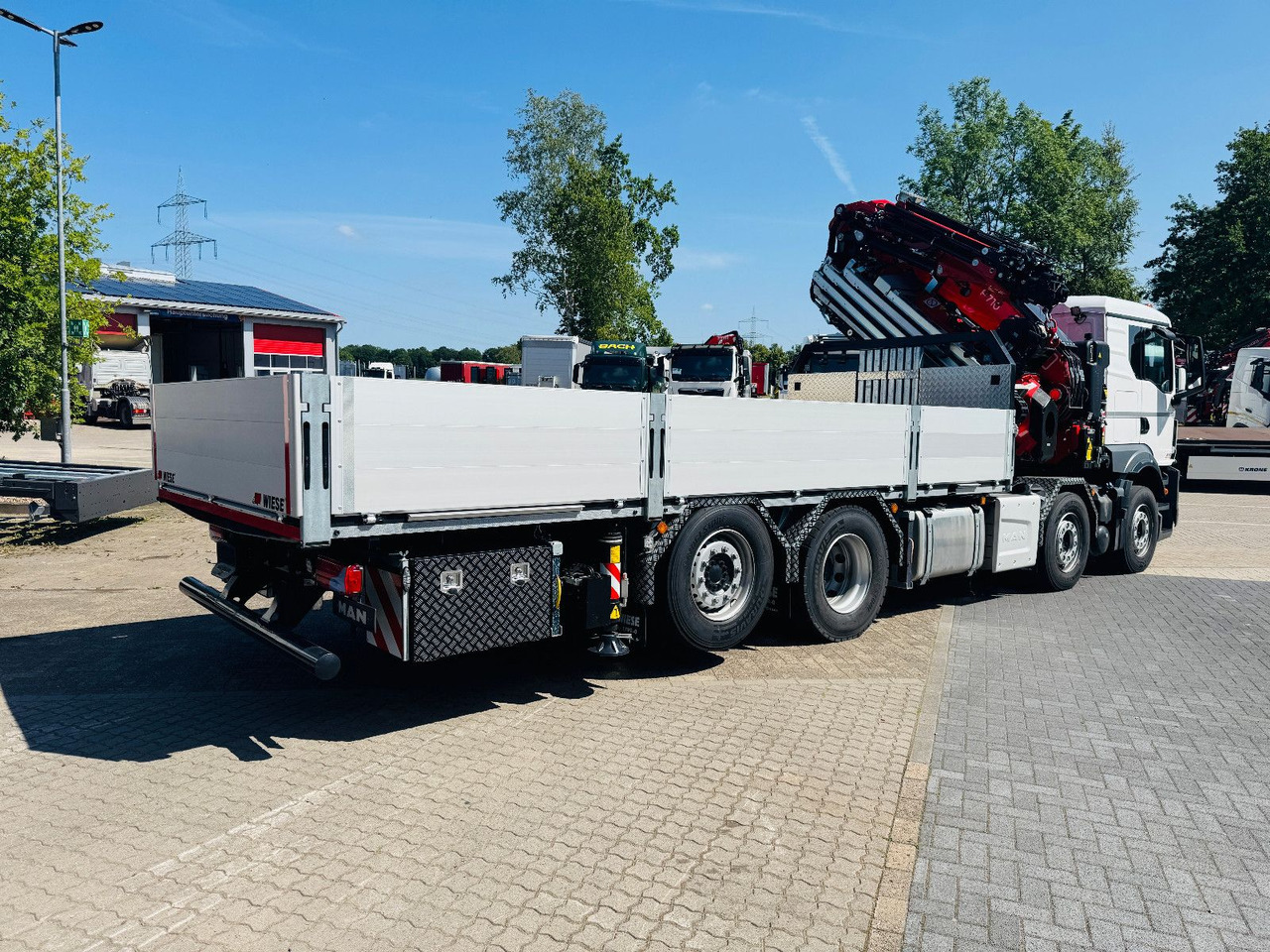 MAN TGS 32.510 mit F710 Frontkran sofort - Вантажівка, Вантажівка з маніпулятором: фото 2 MAN TGS 32.510 mit F710 Frontkran sofort - Вантажівка, Вантажівка з маніпулятором: фото 2