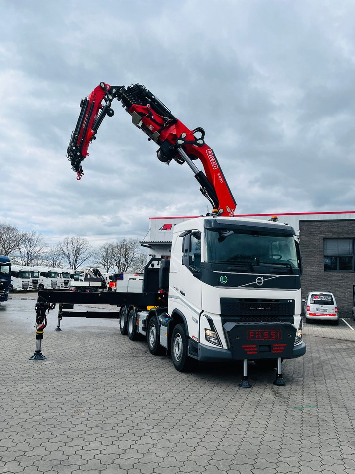 Volvo FH 500 8x4 Kran F820 RA2.27 Jib & Winde Sofort - Вантажівка, Вантажівка з маніпулятором: фото 4 Volvo FH 500 8x4 Kran F820 RA2.27 Jib & Winde Sofort - Вантажівка, Вантажівка з маніпулятором: фото 4