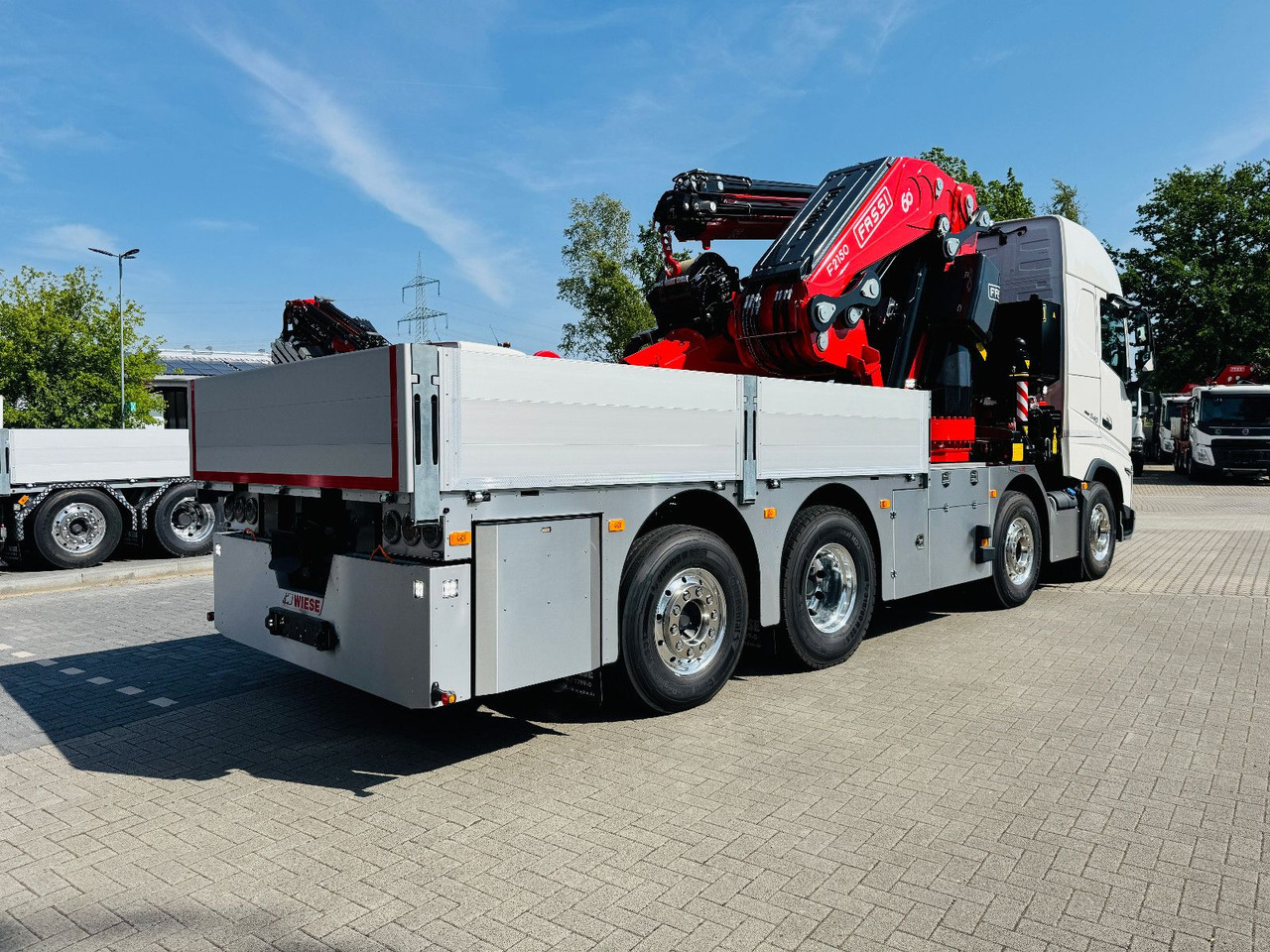 Volvo FH 540 mit Fassi F2150RAL Fly Jib + Winde - Бортова вантажівка/ Платформа, Вантажівка з маніпулятором: фото 2 Volvo FH 540 mit Fassi F2150RAL Fly Jib + Winde - Бортова вантажівка/ Платформа, Вантажівка з маніпулятором: фото 2