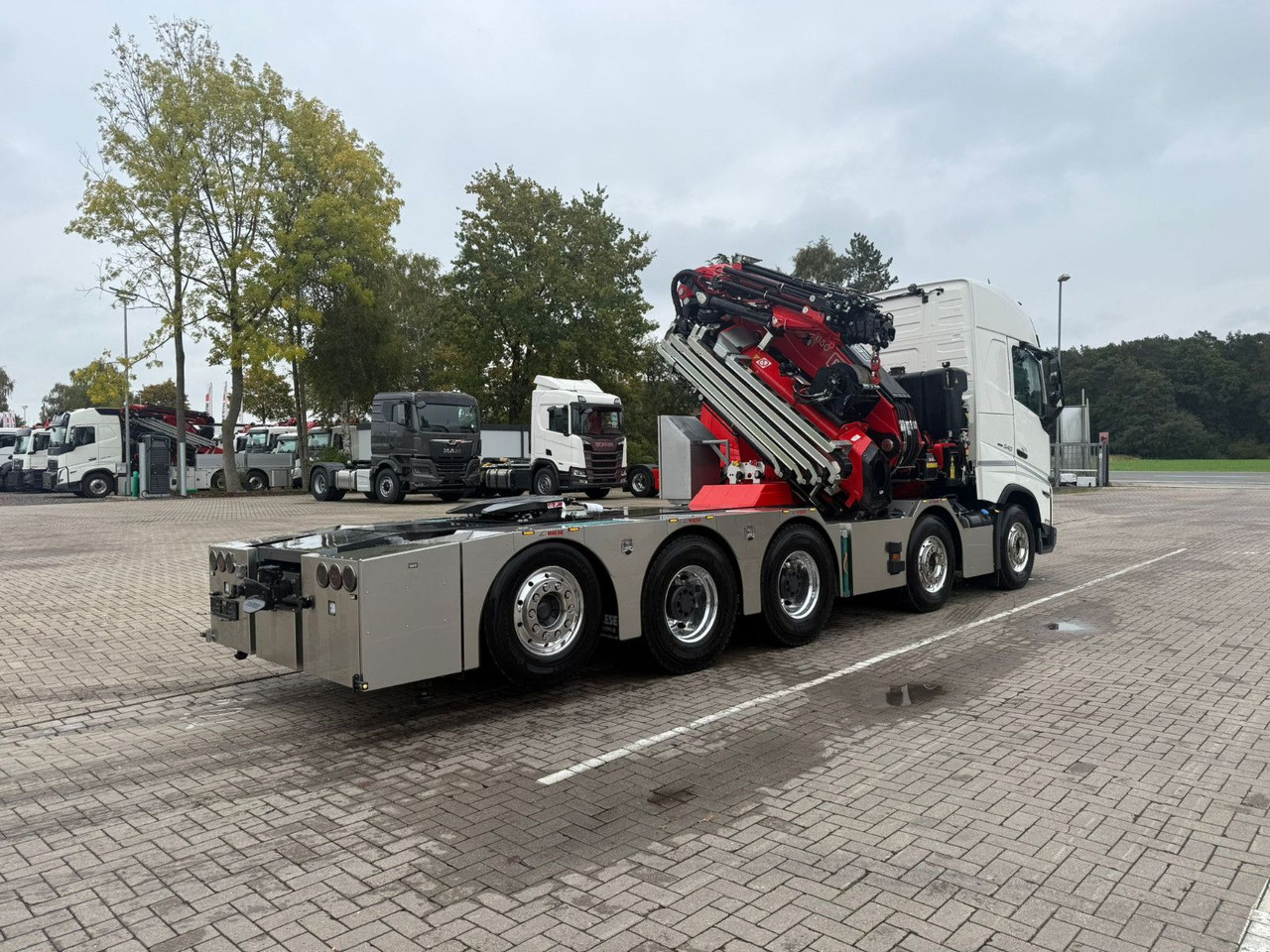 Volvo FH540 10x4 mit F1150 Ladekran, Sattelzugmaschine - Вантажівка з маніпулятором: фото 3 Volvo FH540 10x4 mit F1150 Ladekran, Sattelzugmaschine - Вантажівка з маніпулятором: фото 3