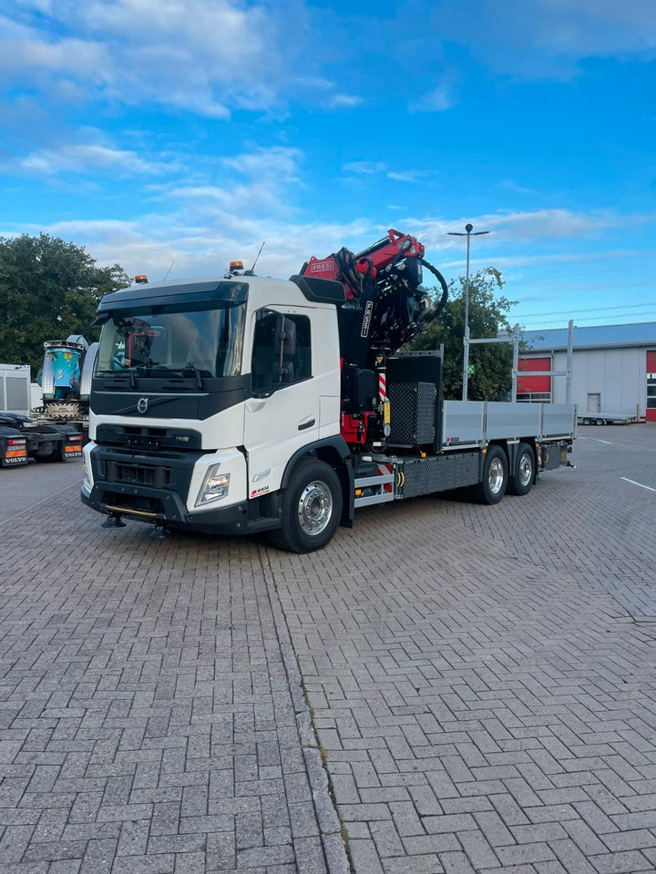 Volvo FMX 500 FASSI Ladekran F545 JIB & Winde Sofort - Бортова вантажівка/ Платформа, Вантажівка з маніпулятором: фото 2 Volvo FMX 500 FASSI Ladekran F545 JIB & Winde Sofort - Бортова вантажівка/ Платформа, Вантажівка з маніпулятором: фото 2
