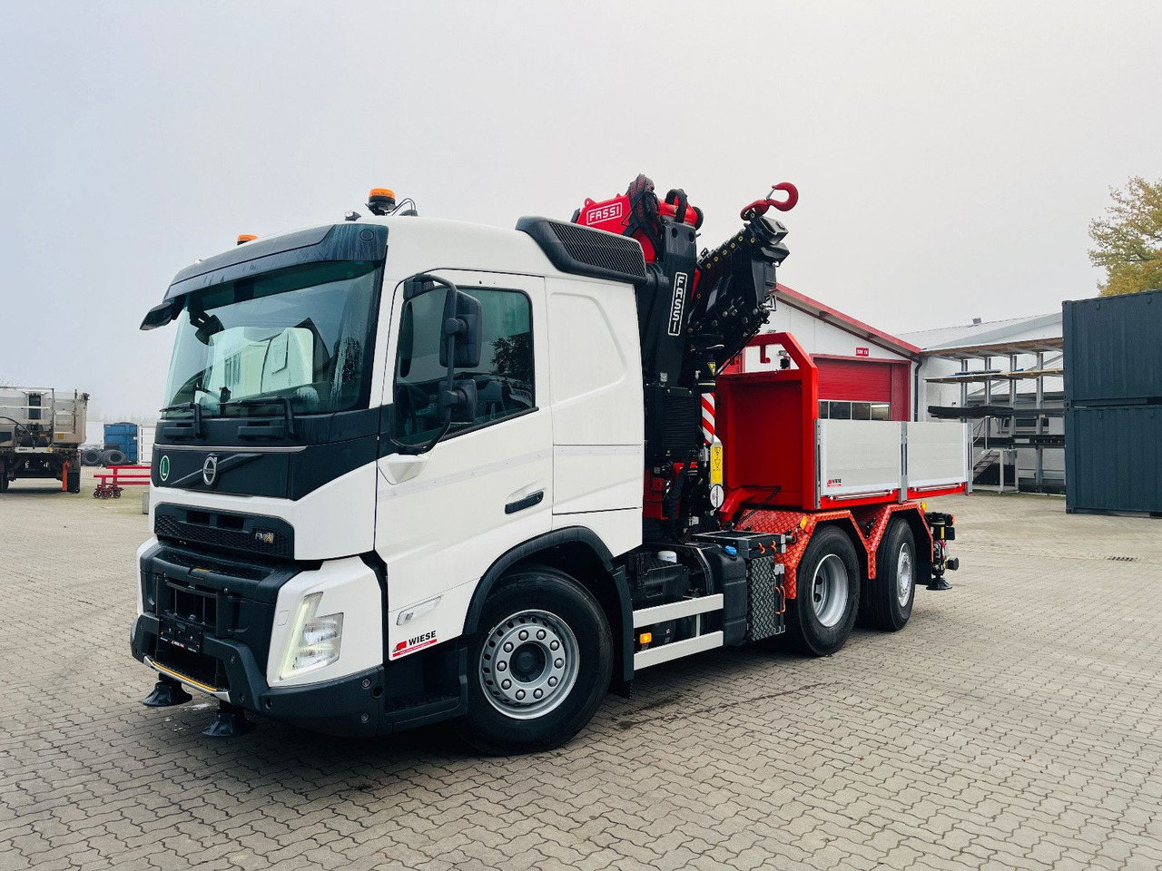 Volvo FMX 540 6x2 mit F545RA.2.28 - Бортова вантажівка/ Платформа, Вантажівка з маніпулятором: фото 3 Volvo FMX 540 6x2 mit F545RA.2.28 - Бортова вантажівка/ Платформа, Вантажівка з маніпулятором: фото 3
