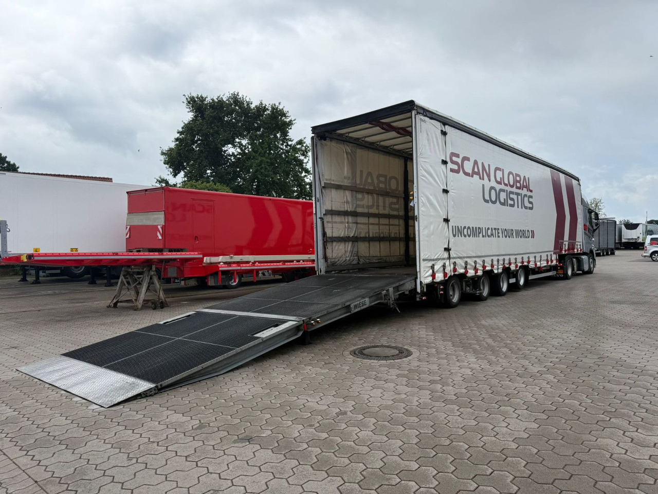 Wiese 4-Achs Mega Gabelstaplertransporter Rampe - Низькорамна платформа напівпричіп: фото 5 Wiese 4-Achs Mega Gabelstaplertransporter Rampe - Низькорамна платформа напівпричіп: фото 5