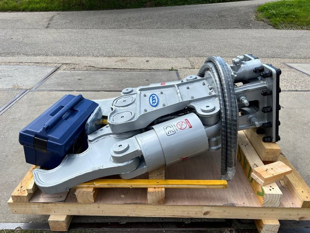 AJCE ACR52H Concrete Crusher Cisaille de démolition - Щітка дорожня: фото 1 AJCE ACR52H Concrete Crusher Cisaille de démolition - Щітка дорожня: фото 1