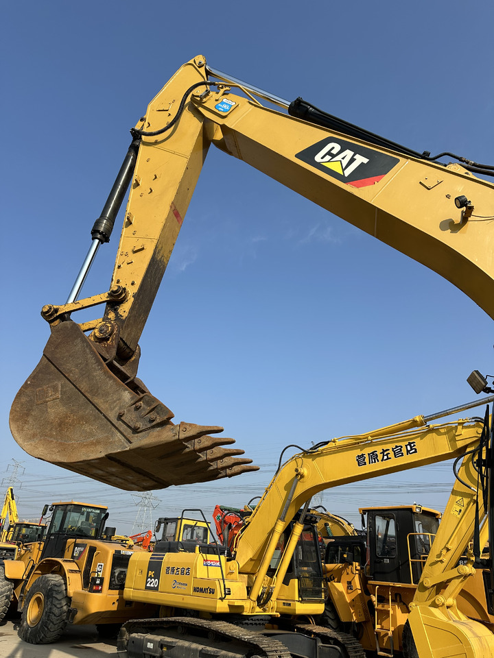 CATERPILLAR 320GC - Гусеничний екскаватор: фото 4 CATERPILLAR 320GC - Гусеничний екскаватор: фото 4