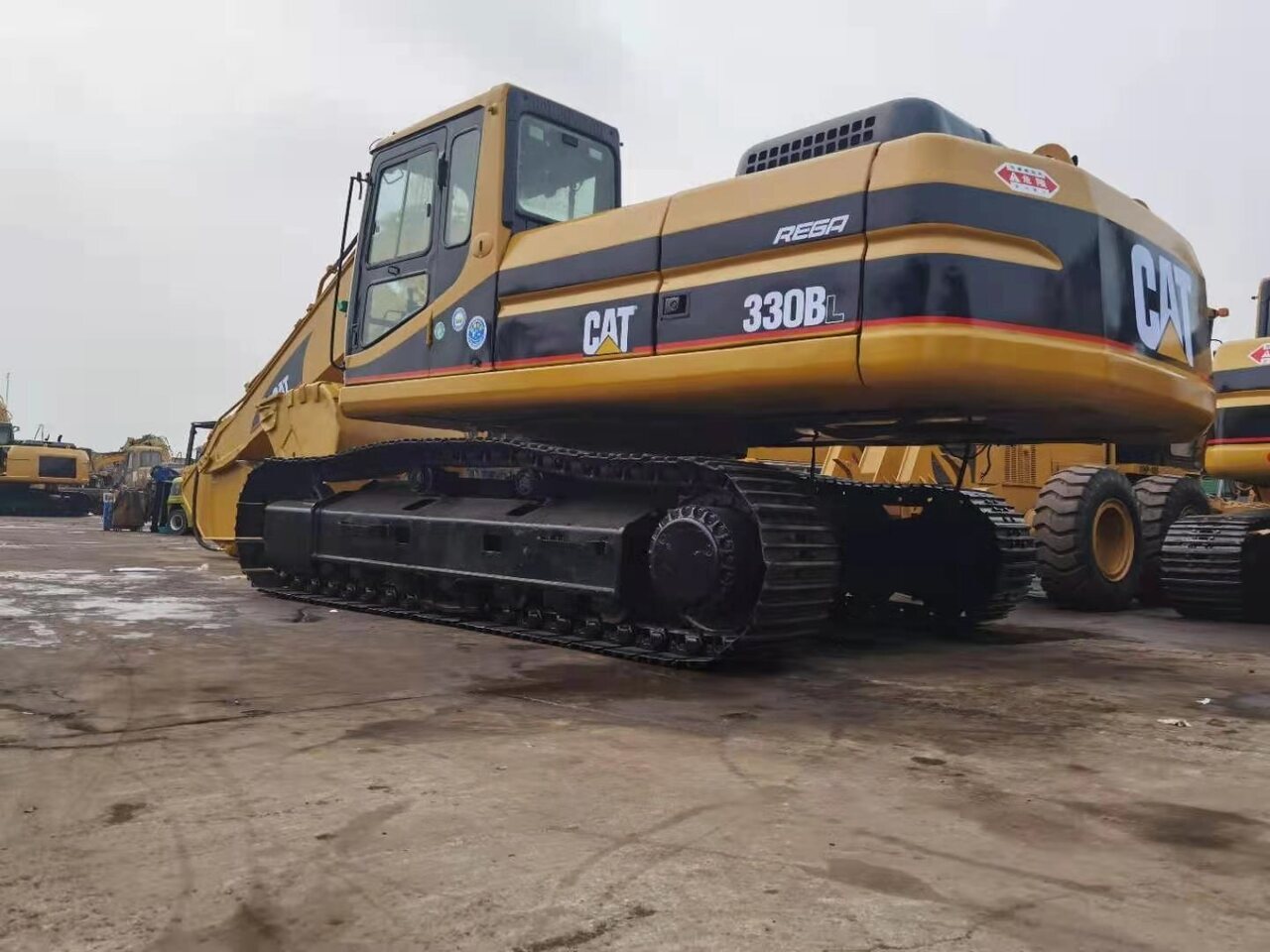 CATERPILLAR 330BL- crawler excavator - Гусеничний екскаватор: фото 1 CATERPILLAR 330BL- crawler excavator - Гусеничний екскаватор: фото 1