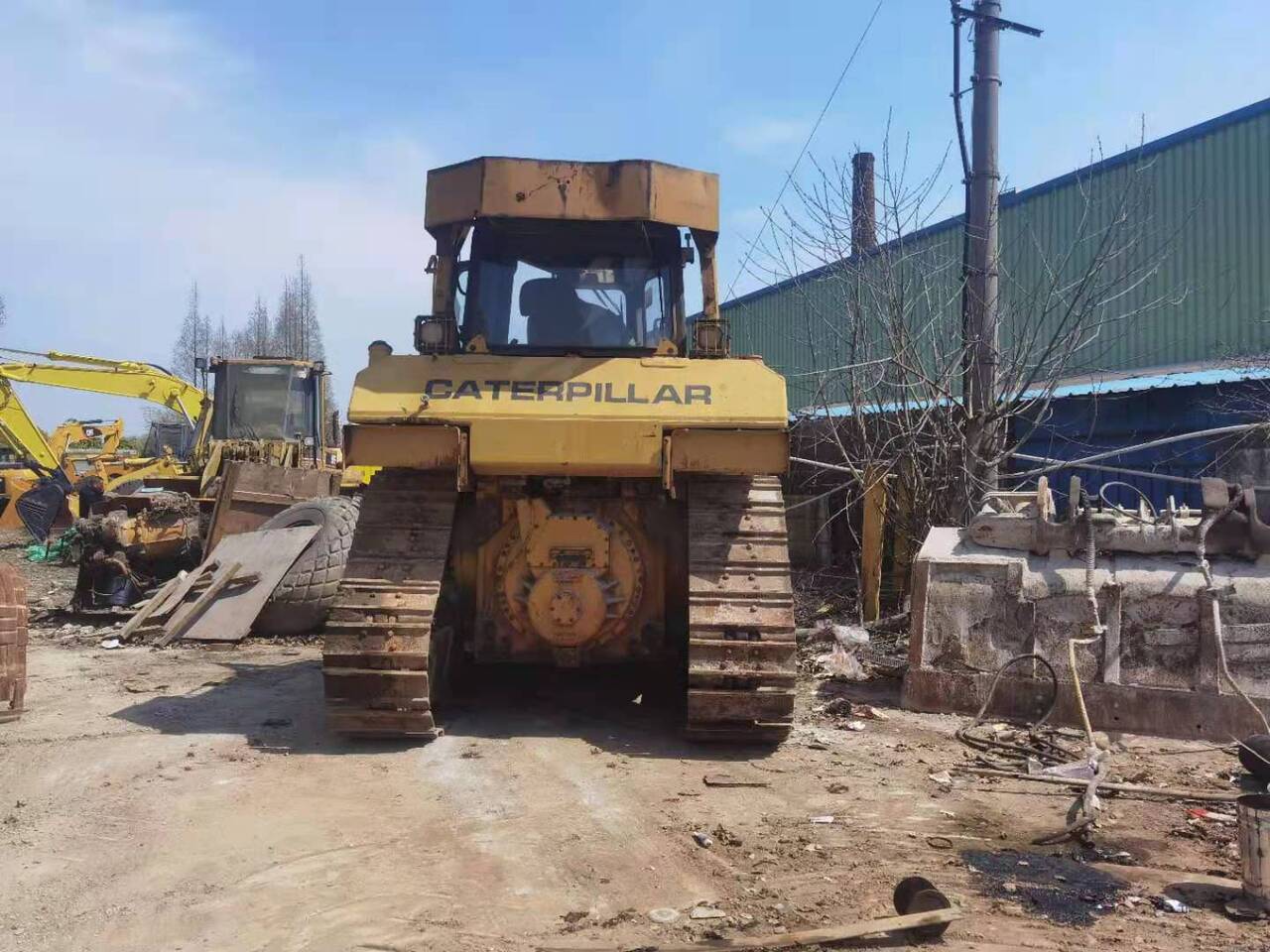 CATERPILLAR D6R Imported machine - Бульдозер: фото 3 CATERPILLAR D6R Imported machine - Бульдозер: фото 3