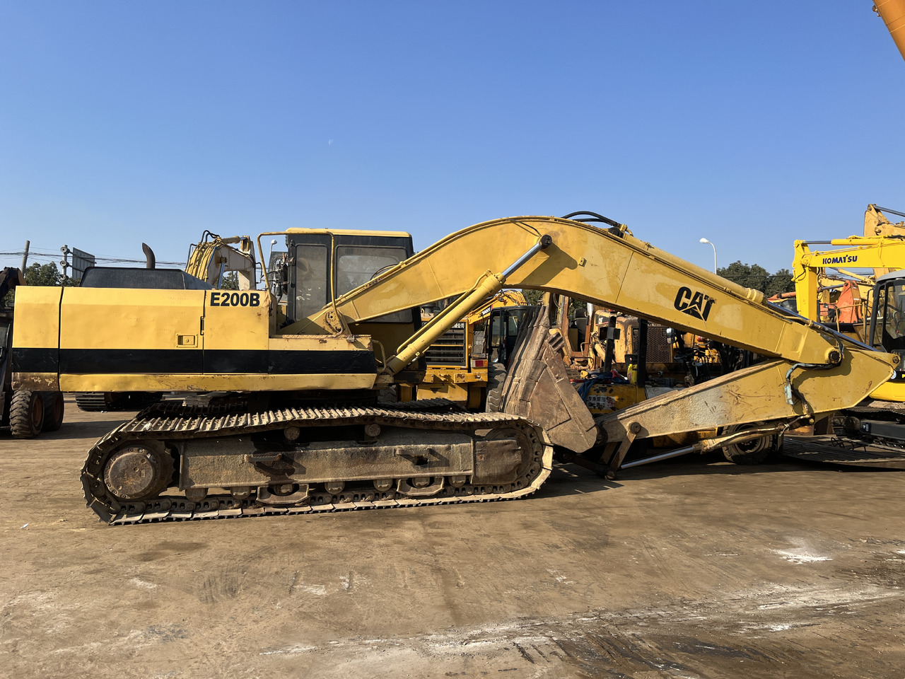 CATERPILLAR E200 - Екскаватор: фото 2 CATERPILLAR E200 - Екскаватор: фото 2