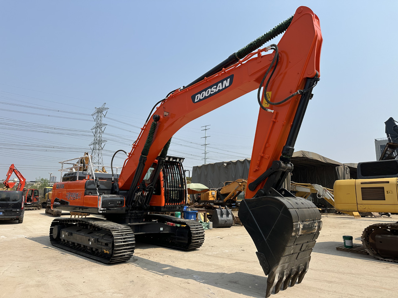 DOOSAN DX340LCA - Гусеничний екскаватор: фото 4 DOOSAN DX340LCA - Гусеничний екскаватор: фото 4