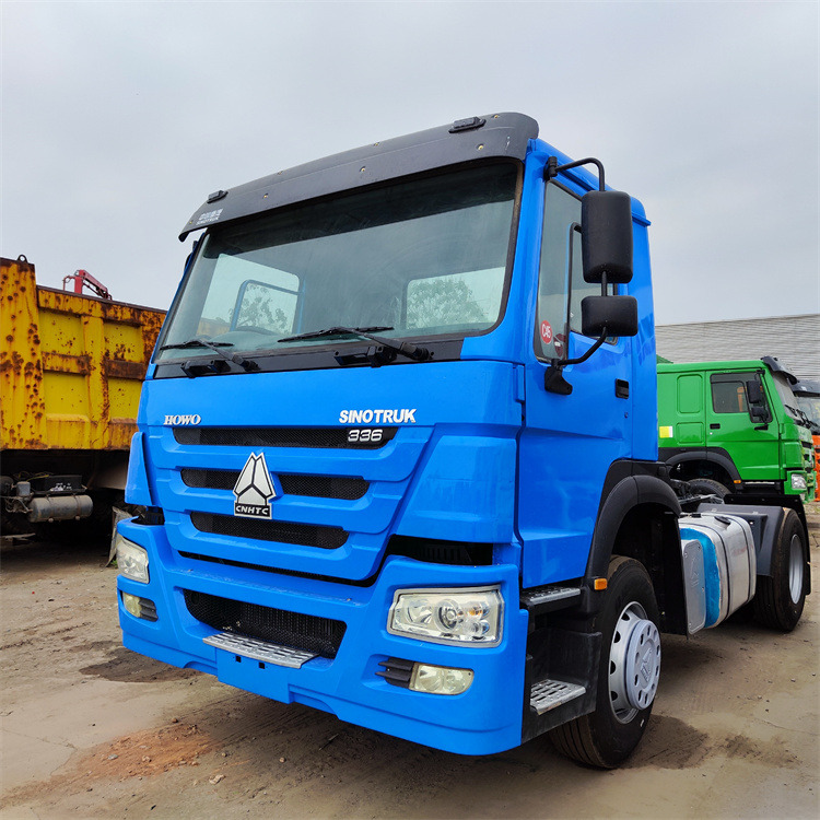 HOWO HOWO 6x4 336 truck tractors - Тягач: фото 2 HOWO HOWO 6x4 336 truck tractors - Тягач: фото 2