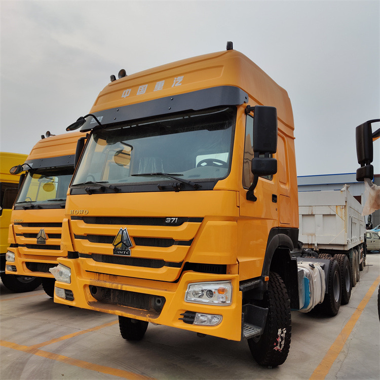 HOWO HOWO 6x4 371 tractor - Тягач: фото 5 HOWO HOWO 6x4 371 tractor - Тягач: фото 5