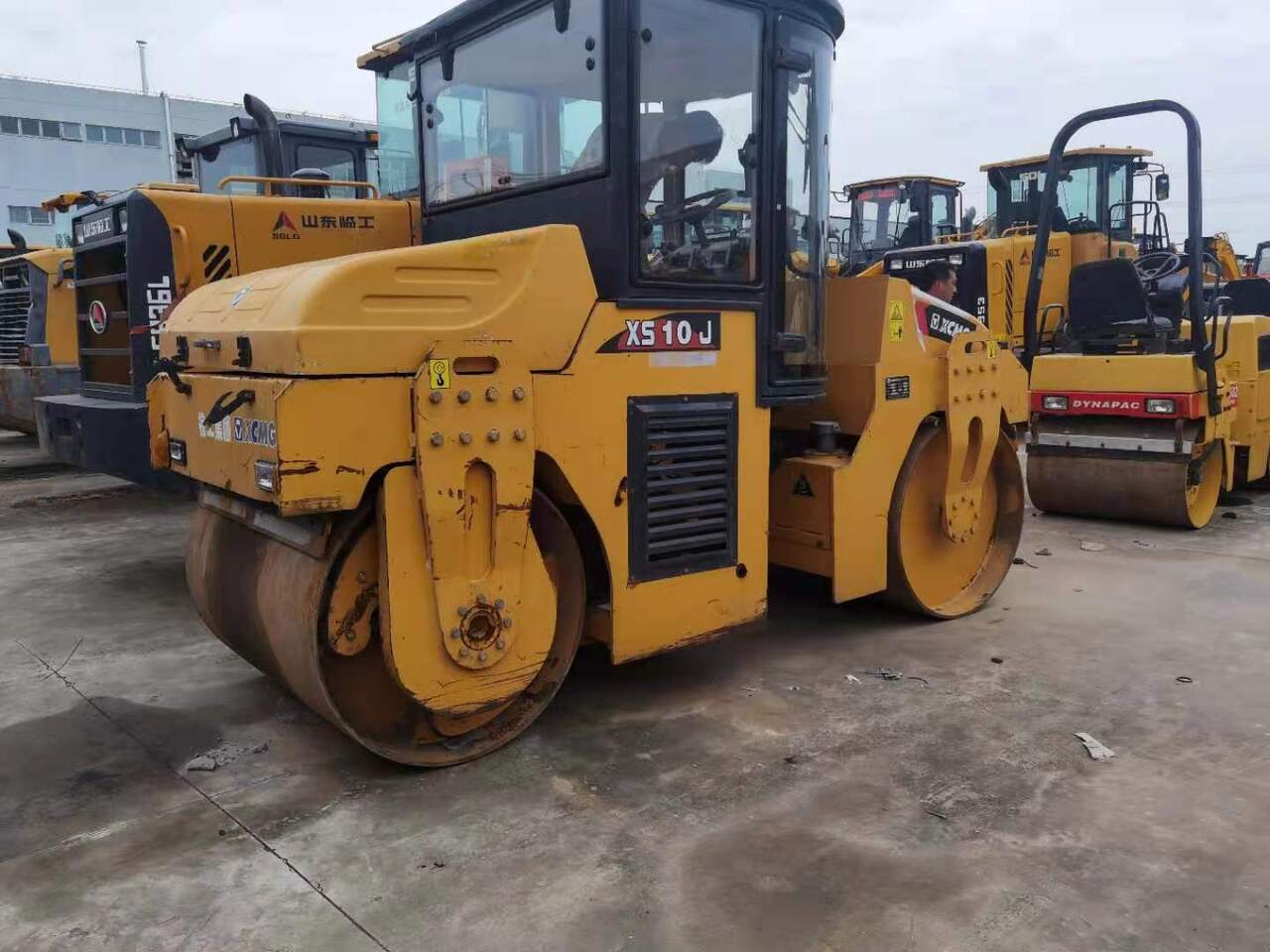 XCMG XS10J - Каток: фото 2 XCMG XS10J - Каток: фото 2