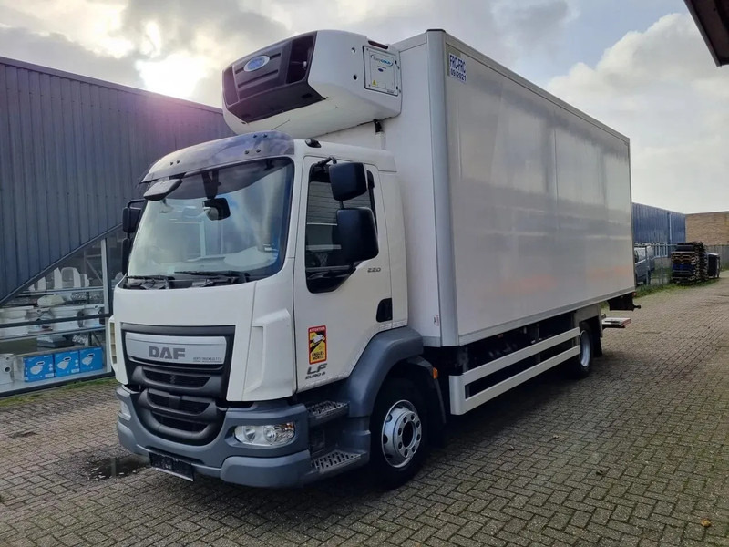 DAF LF 220 Kuhlkoffer/Carrier 750MT MULTITEMP/ LBW/ EURO 6 - Рефрижератор вантажівка: фото 4 DAF LF 220 Kuhlkoffer/Carrier 750MT MULTITEMP/ LBW/ EURO 6 - Рефрижератор вантажівка: фото 4