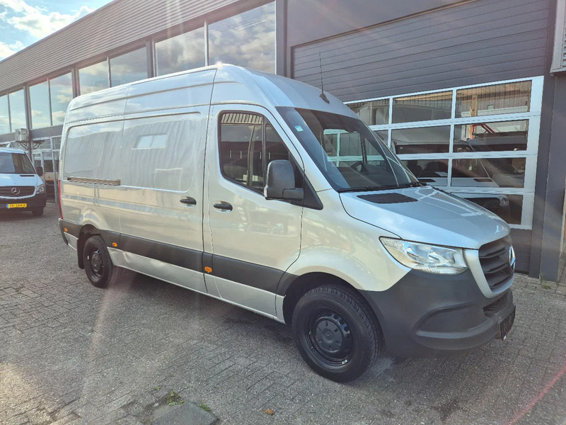 Mercedes-Benz Sprinter 316 CDI L2H2 RWD Euro 6C/ Airco/ Navi - Суцільнометалевий фургон: фото 1 Mercedes-Benz Sprinter 316 CDI L2H2 RWD Euro 6C/ Airco/ Navi - Суцільнометалевий фургон: фото 1