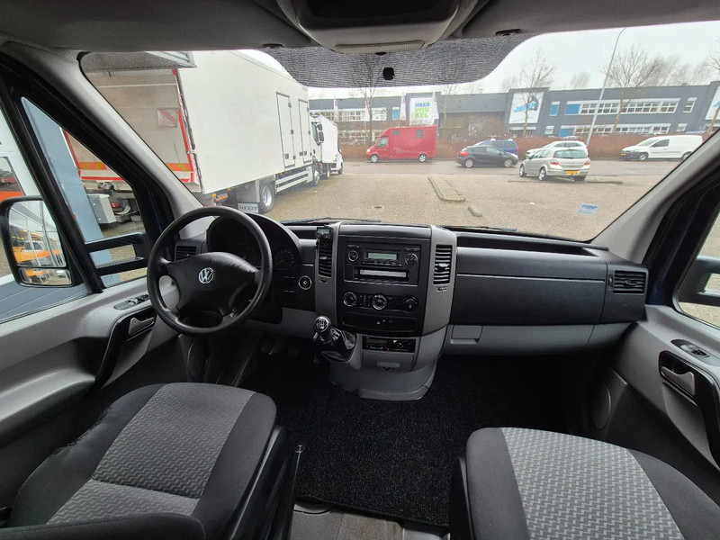 Легка бортова вантажівка, Вантажопасажирський фургон Volkswagen Crafter 46 2.0 TDI DoKA 6 Sitze/ Pritsche/ Airco: фото 6