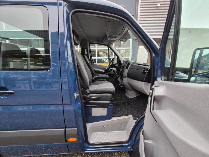 Легка бортова вантажівка, Вантажопасажирський фургон Volkswagen Crafter 46 2.0 TDI DoKA 6 Sitze/ Pritsche/ Airco: фото 7