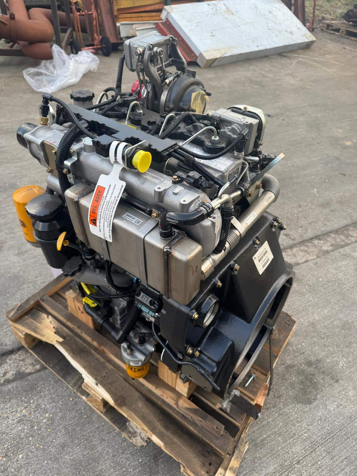 JCB 444 93kW 12V Tier 4i TC Engine - Двигун: фото 2 JCB 444 93kW 12V Tier 4i TC Engine - Двигун: фото 2
