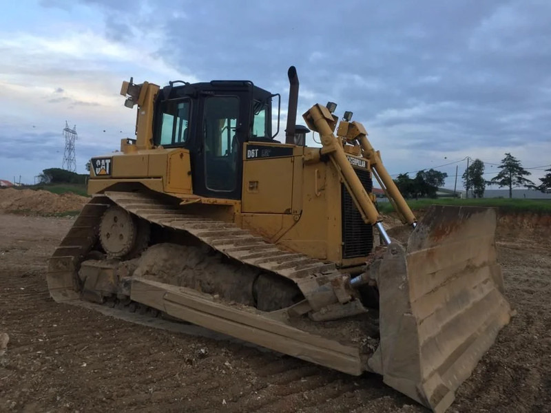 Caterpillar D6T LGP - Бульдозер: фото 2 Caterpillar D6T LGP - Бульдозер: фото 2