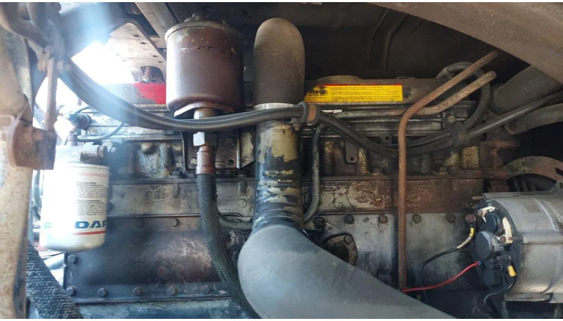 DAF 1900 4X2 HOLLAND TUCK FULL STEEL SUSPENSION MANUAL GEARBOX - Вантажівка шасі: фото 4 DAF 1900 4X2 HOLLAND TUCK FULL STEEL SUSPENSION MANUAL GEARBOX - Вантажівка шасі: фото 4