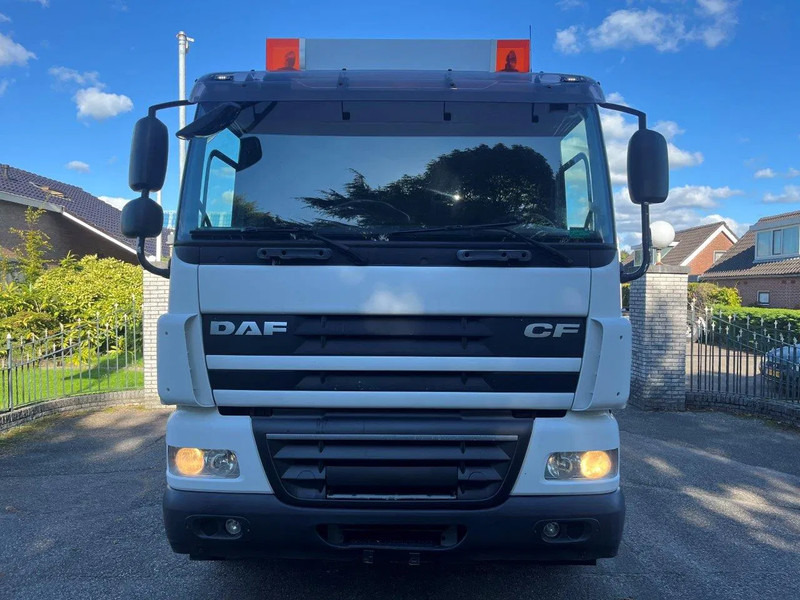 DAF 85.360 8X2 SINGLE CAB CHASSIS - Вантажівка шасі: фото 2 DAF 85.360 8X2 SINGLE CAB CHASSIS - Вантажівка шасі: фото 2