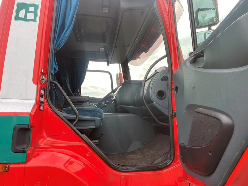 DAF CF 85.380 8x4 HOLLAND TRUCK MANUAL GEARBOX FULL STEEL SPRING - Тросовий мультиліфт: фото 4 DAF CF 85.380 8x4 HOLLAND TRUCK MANUAL GEARBOX FULL STEEL SPRING - Тросовий мультиліфт: фото 4