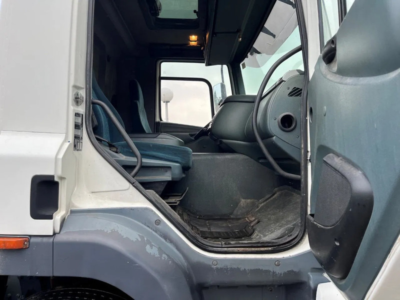 DAF CF 85.430 EURO 3 8X2 CHASSIS - Вантажівка шасі: фото 5 DAF CF 85.430 EURO 3 8X2 CHASSIS - Вантажівка шасі: фото 5