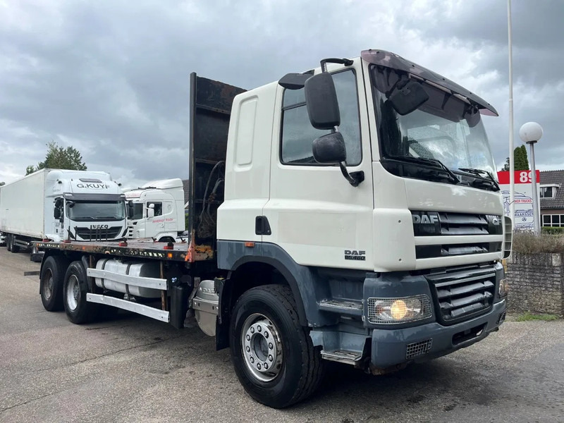 DAF CF 85.460 6X4 FULL STEEL SPRING MANUAL GEARBOX - Бортова вантажівка/ Платформа: фото 4 DAF CF 85.460 6X4 FULL STEEL SPRING MANUAL GEARBOX - Бортова вантажівка/ Платформа: фото 4