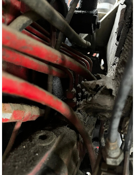 Самоскид вантажівка MAN 32.240 6x4 FULL STEEL SPRING KIPPER MANUAL GEARBOX: фото 15