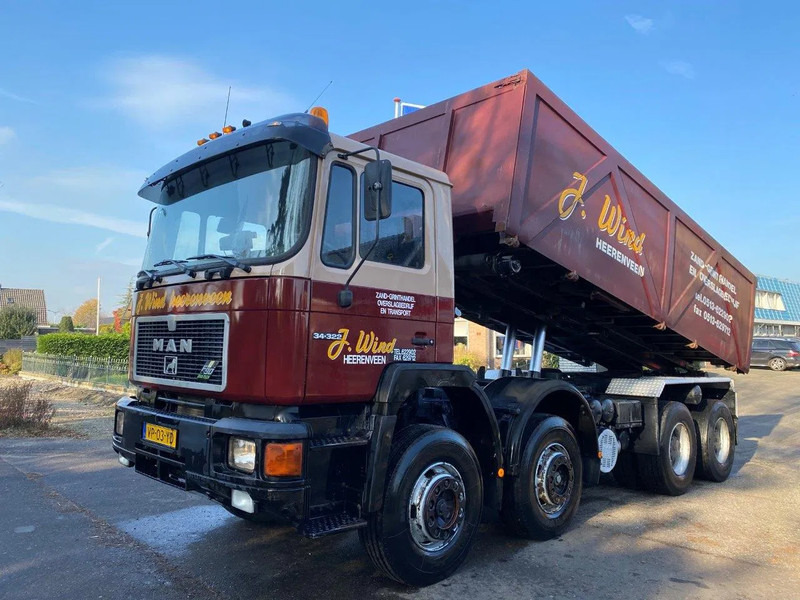 MAN 35 35.322 HOLLAND TRUCK FULL STEEL SPRING MANUAL ZF GEARBOX no 372 - Самоскид вантажівка: фото 1 MAN 35 35.322 HOLLAND TRUCK FULL STEEL SPRING MANUAL ZF GEARBOX no 372 - Самоскид вантажівка: фото 1