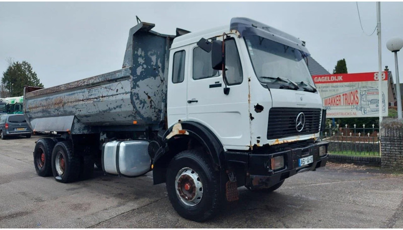 Mercedes-Benz SK 2635 2235 6x4 KIPPER STEEL SPRING MANUAL GEARBOX - Самоскид вантажівка: фото 3 Mercedes-Benz SK 2635 2235 6x4 KIPPER STEEL SPRING MANUAL GEARBOX - Самоскид вантажівка: фото 3