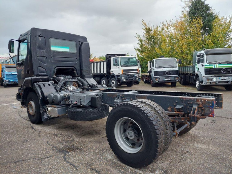Renault Kerax 270 DCI FULL STEEL SPRING BIG AXLE - Вантажівка шасі: фото 5 Renault Kerax 270 DCI FULL STEEL SPRING BIG AXLE - Вантажівка шасі: фото 5