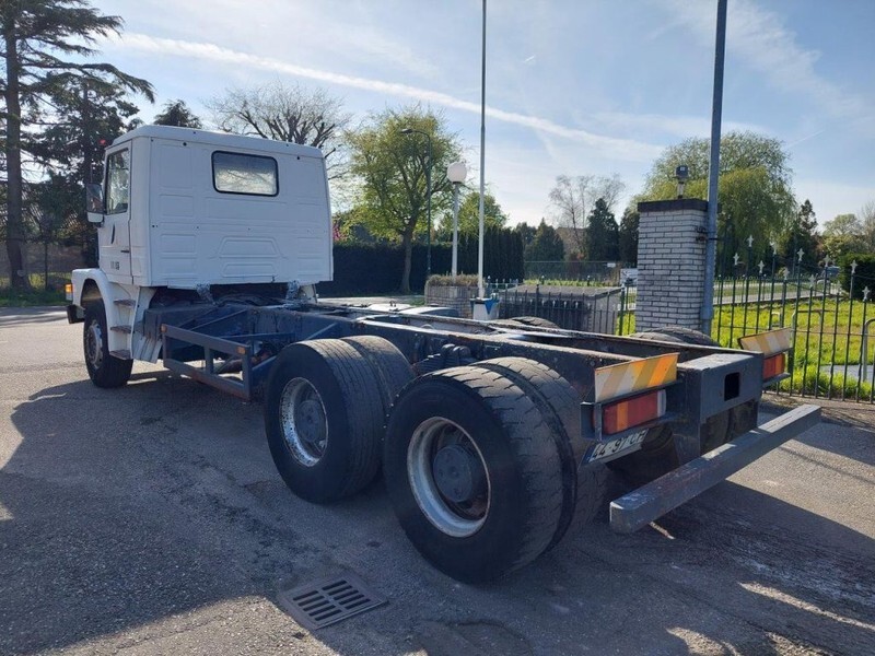 Scania T113 T113 6x4 STEEL - Вантажівка шасі: фото 4 Scania T113 T113 6x4 STEEL - Вантажівка шасі: фото 4