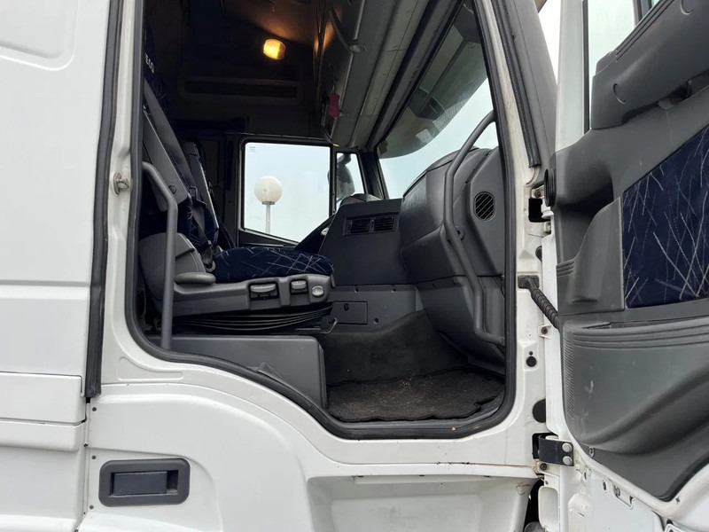 Iveco Stralis 440.48 MANUAL ZF GEARBOX CLEAN CONDITION - Тягач: фото 5 Iveco Stralis 440.48 MANUAL ZF GEARBOX CLEAN CONDITION - Тягач: фото 5