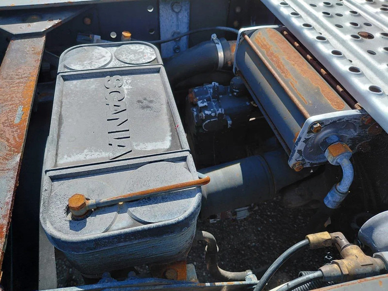 Scania P124-420 MANUAL + RETARDER !!!! 2 PIPES !!!! - Тягач: фото 5 Scania P124-420 MANUAL + RETARDER !!!! 2 PIPES !!!! - Тягач: фото 5