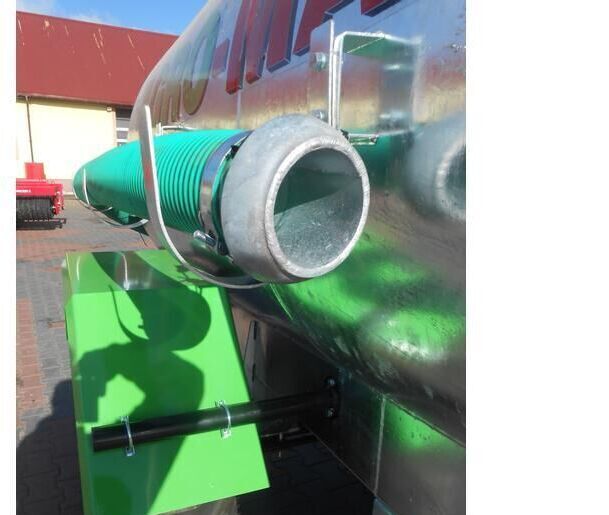AGRO-MAX Beczkowóz 5000 / Cisterna de agua de 5. - Розкидач рідких добрив: фото 2 AGRO-MAX Beczkowóz 5000 / Cisterna de agua de 5. - Розкидач рідких добрив: фото 2