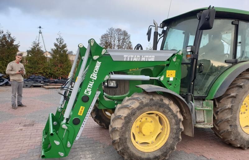Metal-Technik Frontlader John Deere MT-03 / Ładowacz czołowy John Deere MT-03 - Фронтальний навантажувач для трактора в категорії Трактори: фото 2 Metal-Technik Frontlader John Deere MT-03 / Ładowacz czołowy John Deere MT-03 - Фронтальний навантажувач для трактора в категорії Трактори: фото 2