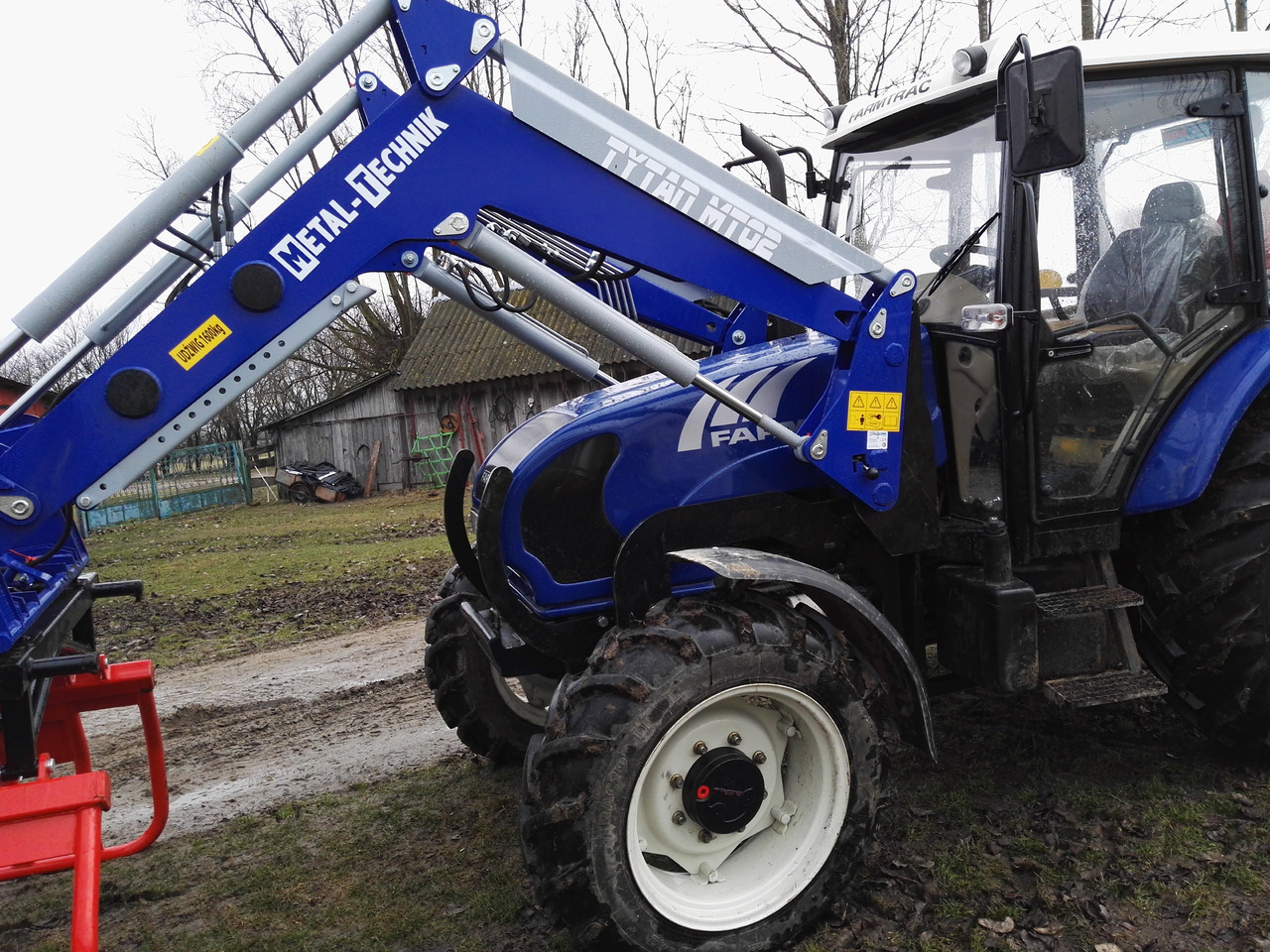 Metal-Technik Frontlader LANDINI / Ładowacz czołowy do LANDINI - Фронтальний навантажувач для трактора в категорії Трактори: фото 1 Metal-Technik Frontlader LANDINI / Ładowacz czołowy do LANDINI - Фронтальний навантажувач для трактора в категорії Трактори: фото 1