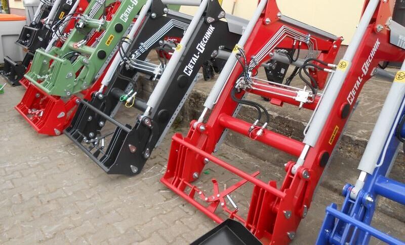 Metal-Technik Frontlader für Case/ Front loader/ Ładowacz TUR - Трактор: фото 4 Metal-Technik Frontlader für Case/ Front loader/ Ładowacz TUR - Трактор: фото 4
