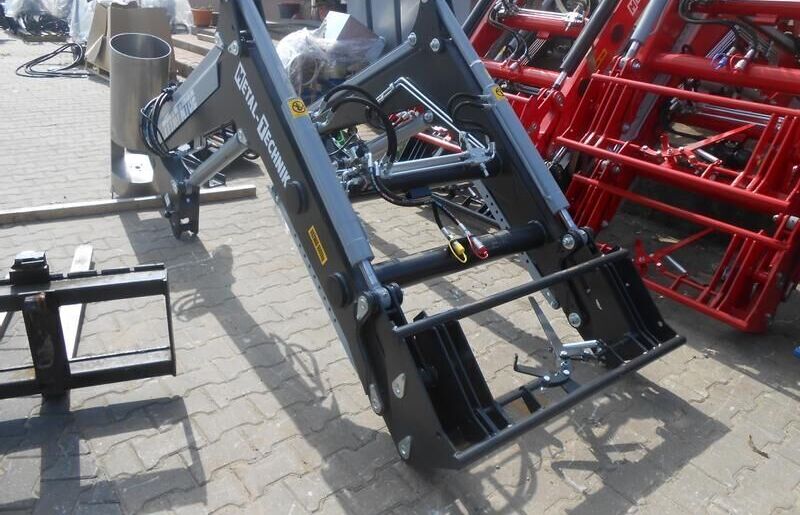 Metal-Technik Frontlader für Claas/ Front loader/ Ładowacz TUR - Фронтальний навантажувач для трактора в категорії Сільськогосподарська техніка: фото 3 Metal-Technik Frontlader für Claas/ Front loader/ Ładowacz TUR - Фронтальний навантажувач для трактора в категорії Сільськогосподарська техніка: фото 3