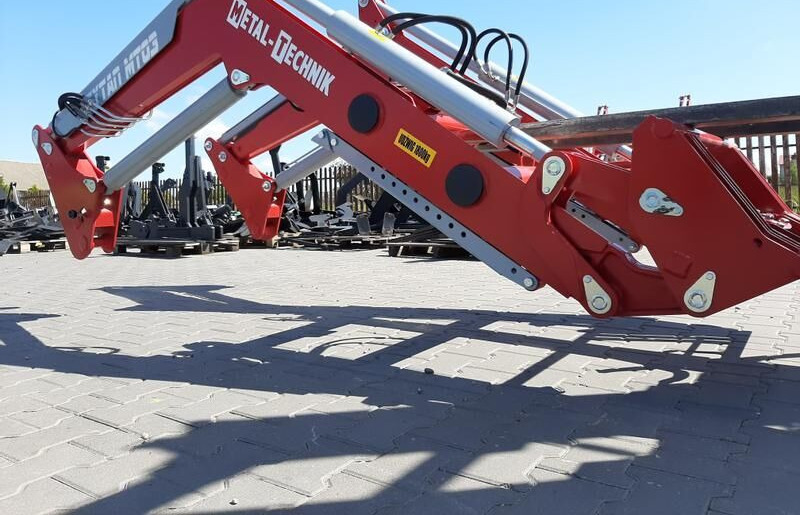 Metal-Technik Frontlader für DEUTZ-FAHR DX 6.11, DX 6.17, DX 6.30 / Ładowacz c - Фронтальний навантажувач для трактора: фото 3 Metal-Technik Frontlader für DEUTZ-FAHR DX 6.11, DX 6.17, DX 6.30 / Ładowacz c - Фронтальний навантажувач для трактора: фото 3