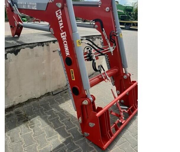 Metal-Technik Frontlader für Ursus 1224 / Ładowacz czołowy do Ursus 1224 - Фронтальний навантажувач для трактора: фото 2 Metal-Technik Frontlader für Ursus 1224 / Ładowacz czołowy do Ursus 1224 - Фронтальний навантажувач для трактора: фото 2