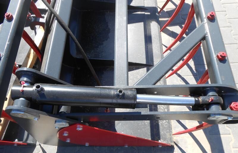 Metal-Technik Łycho-krokodyl 1,6 m* - Ківш, Техніка для силосу в категорії Сільськогосподарська техніка: фото 4 Metal-Technik Łycho-krokodyl 1,6 m* - Ківш, Техніка для силосу в категорії Сільськогосподарська техніка: фото 4
