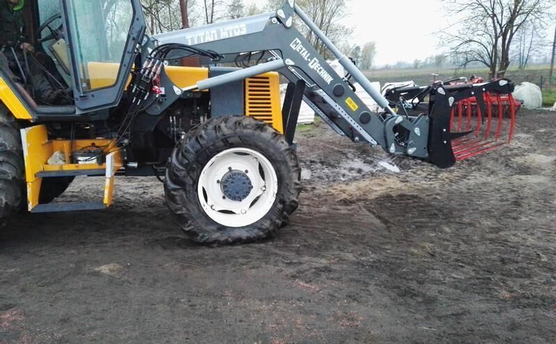 Metal-Technik für RENAULT CERES 320 / Ładowacz do RENAULT CERES 320 - Фронтальний навантажувач для трактора: фото 1 Metal-Technik für RENAULT CERES 320 / Ładowacz do RENAULT CERES 320 - Фронтальний навантажувач для трактора: фото 1